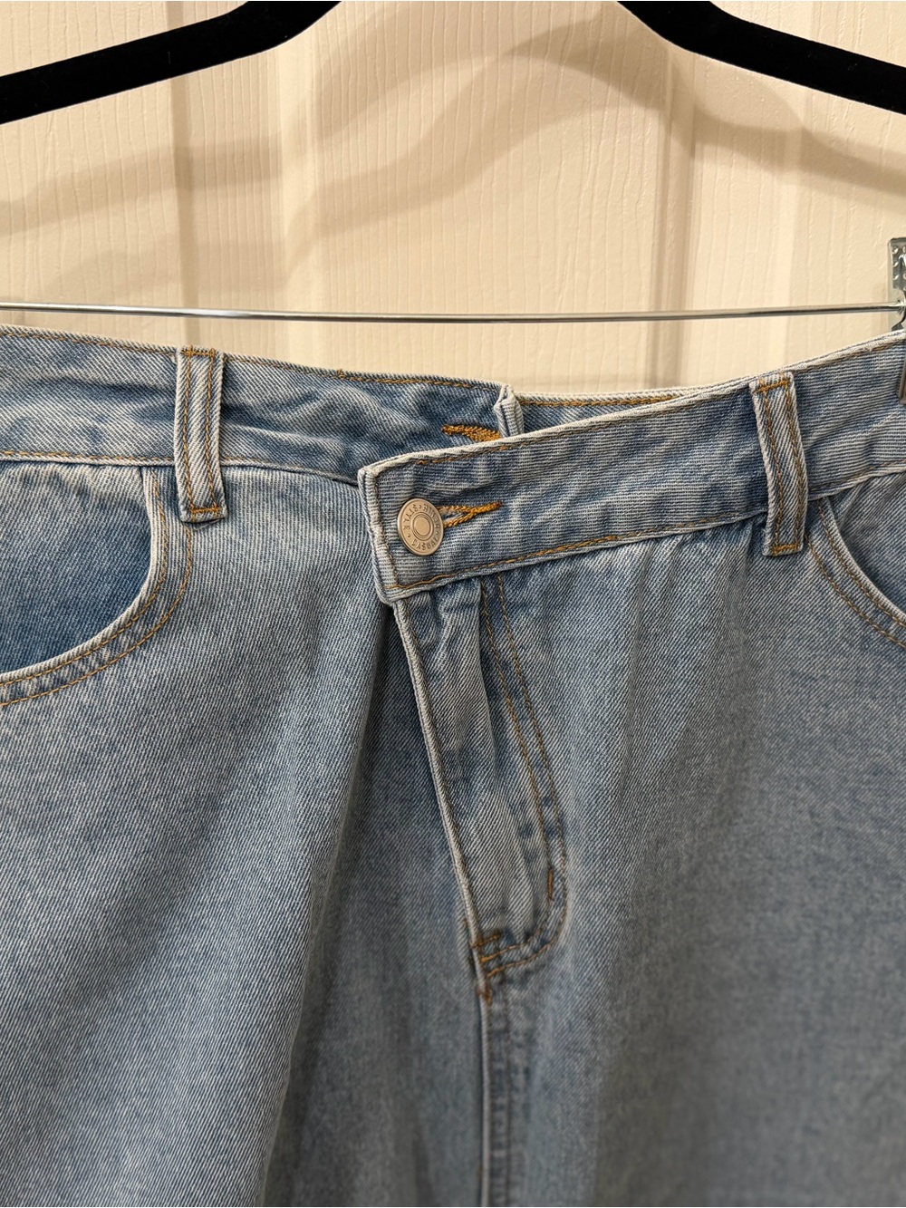 Mid-Rise Light Blue Denim Midi Skirt with Front Center Slit - Picture 5 of 6